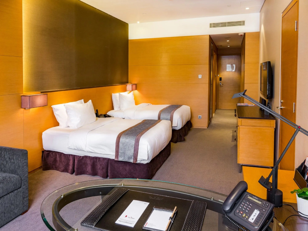 The T Hotel