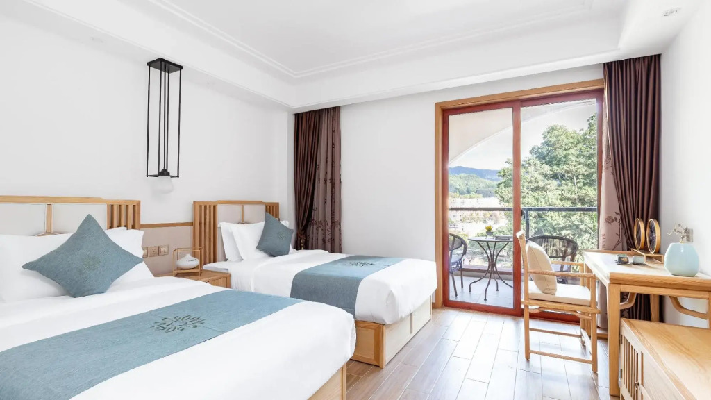 Floral Hotel · Harmony Pavilion Hotel