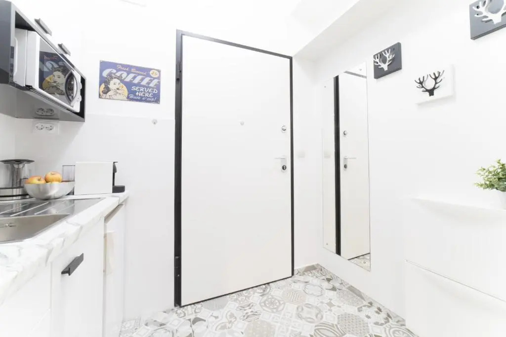 Angela Luxury Studio Apartment