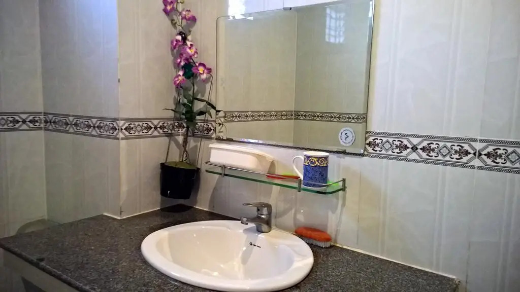 Quang Sang Hotel