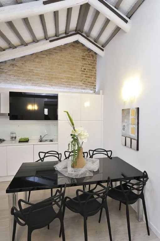 Venice Style Apartment