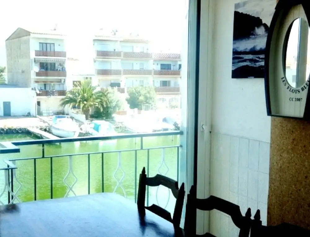 114-bonito Apartamento al Canal