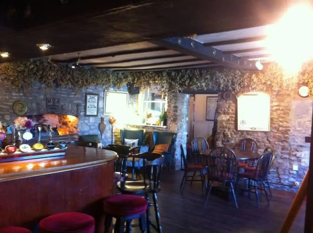 The George Inn