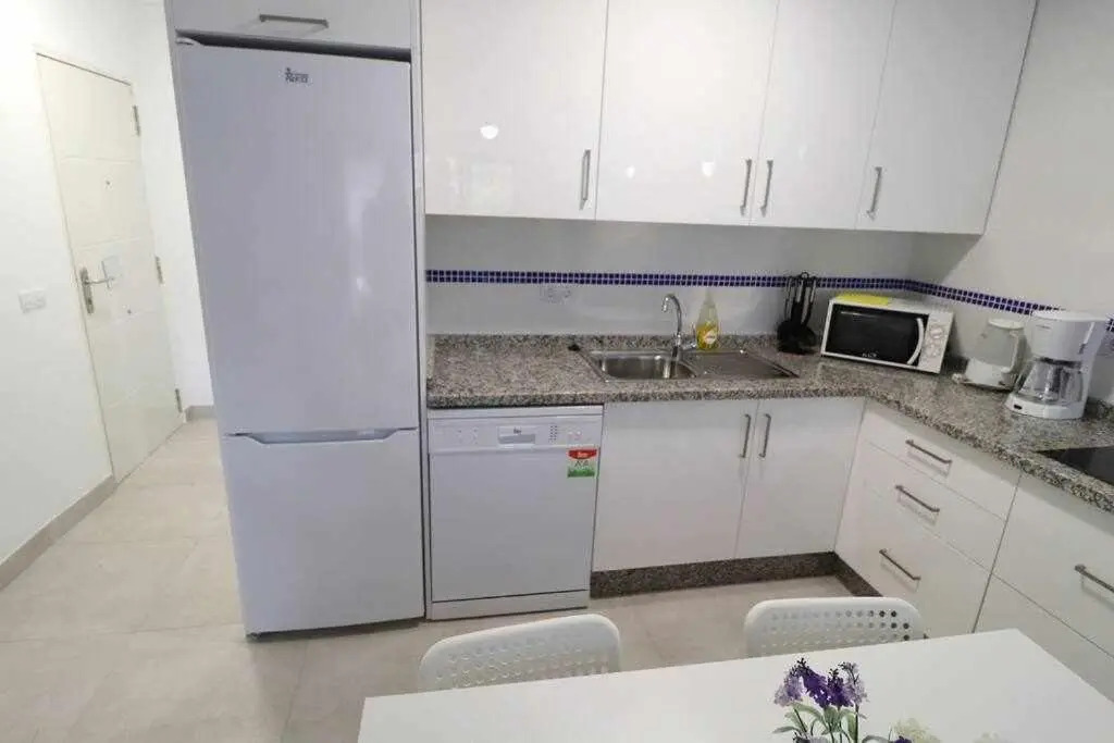 Mare Verde B90 by Tenerife Rental and Sales