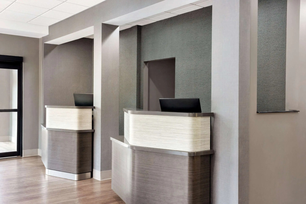 Days Inn & Suites by Wyndham Murfreesboro I-24 East
