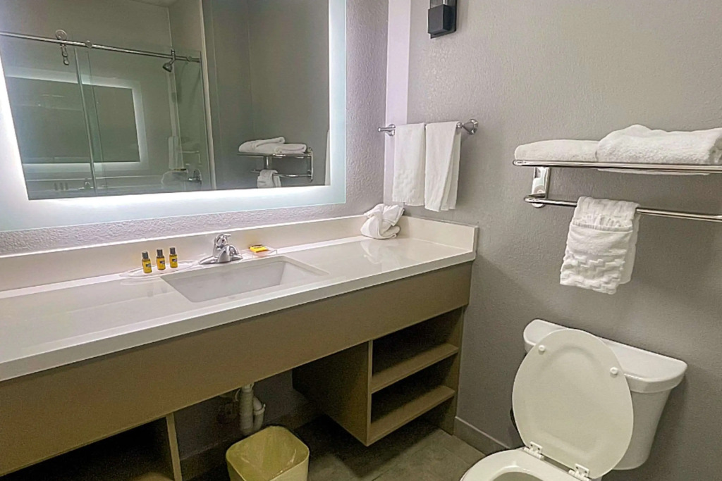 Comfort Suites Seabrook - La Porte - Kemah