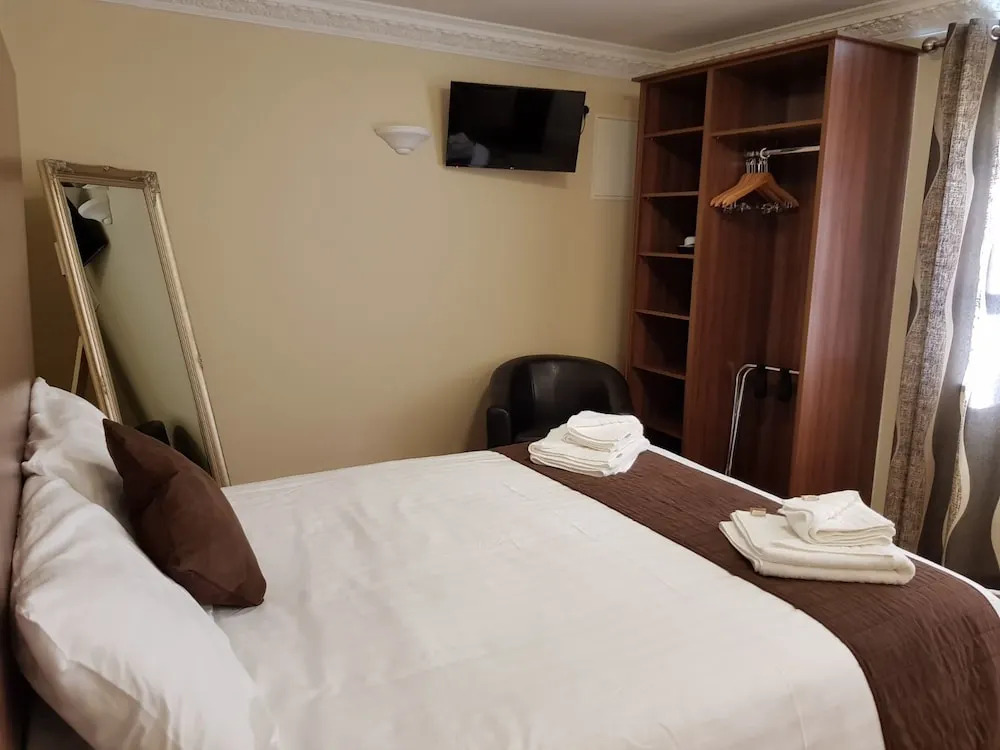 The Hill Hotel