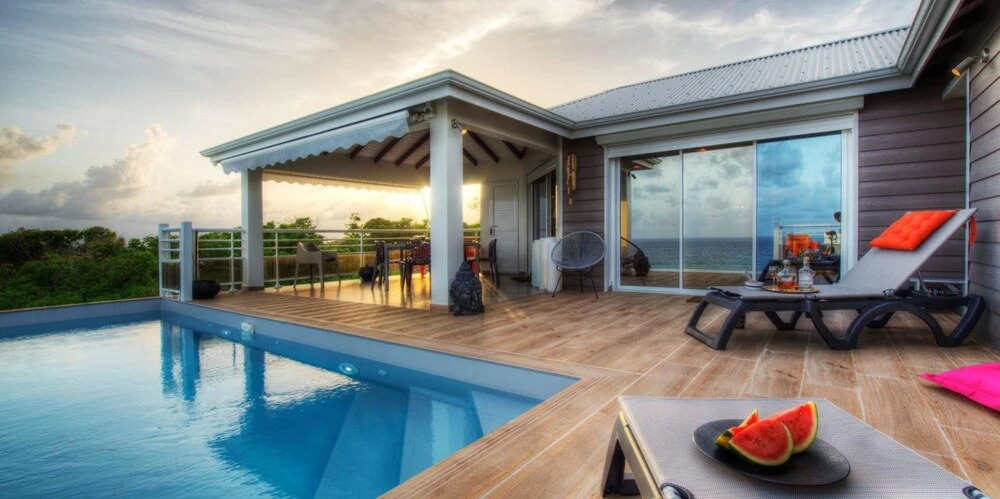 Villa With 3 Bedrooms in Saint-françois, With Wonderful sea View, Priv