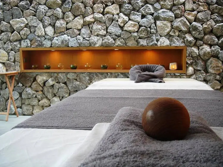 X2 Hua Hin Kui Buri Villas