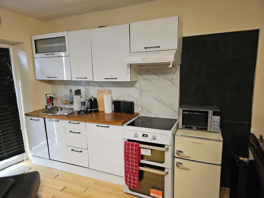 Umbrella Properties Apartment Birmingham