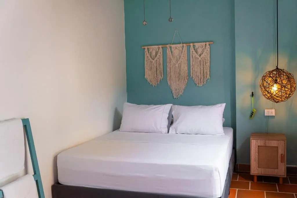 Traveler Hostel