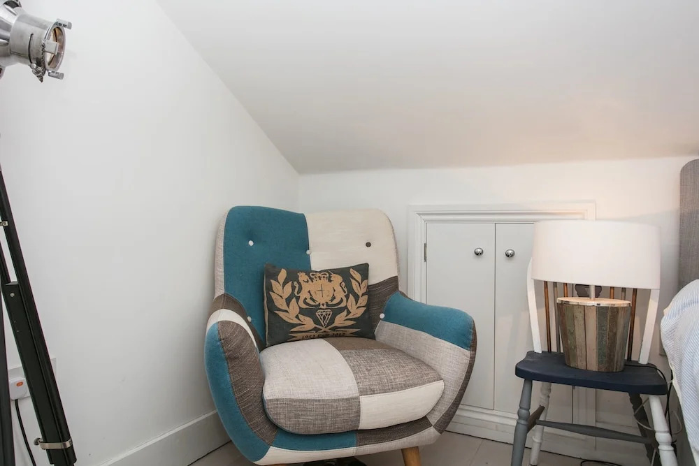2 Bedroom Flat in Brixton Sleeps 4