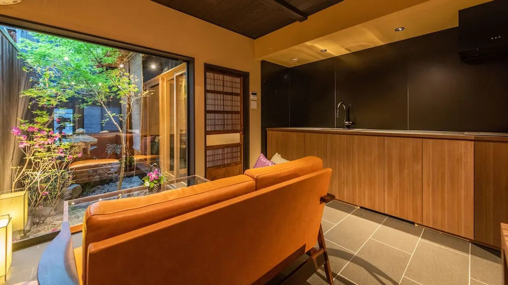 Guesthouse-Hana・Petalstream Villa