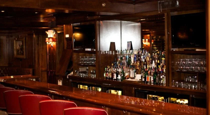 The Deer Path Inn