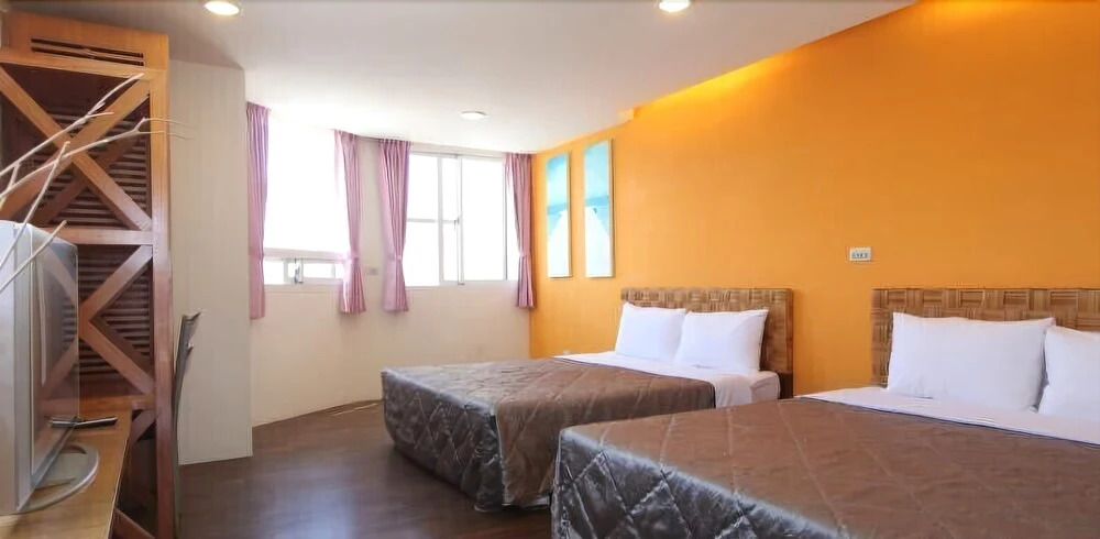 Xinyu Holiday Inn