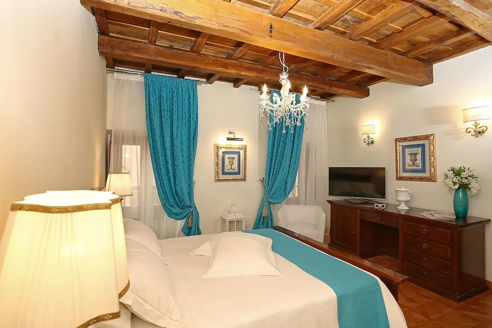The Palazzetto Suites