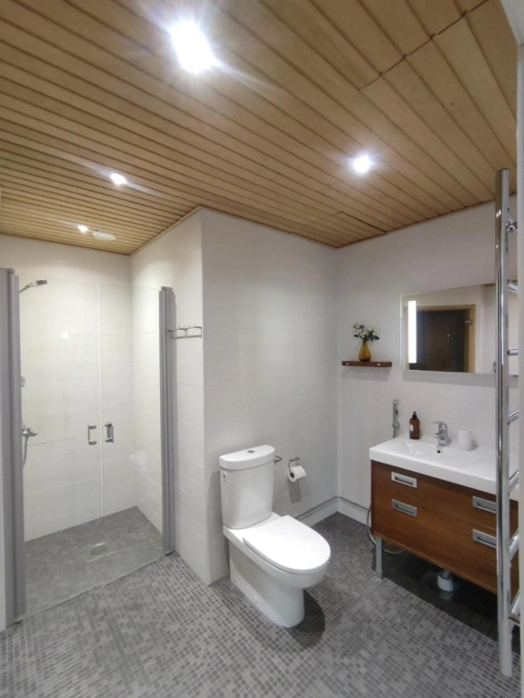 A luxurious aprtm with a sauna and terrace Netflix