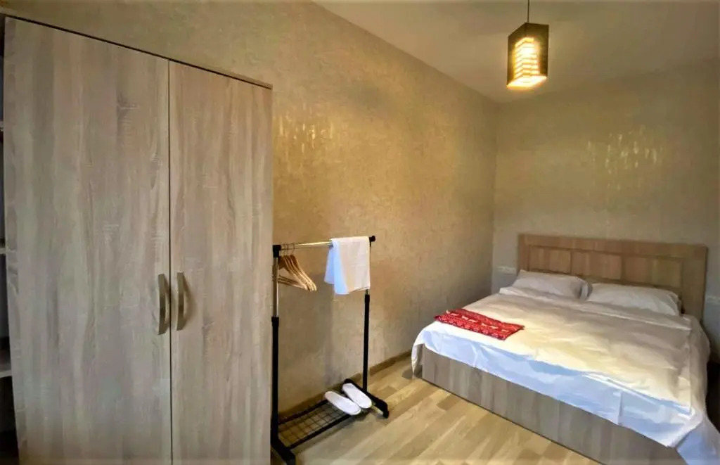 Apartment 123