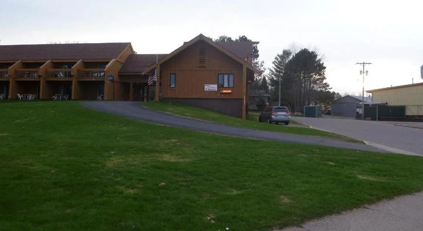 Timber Inn Motel