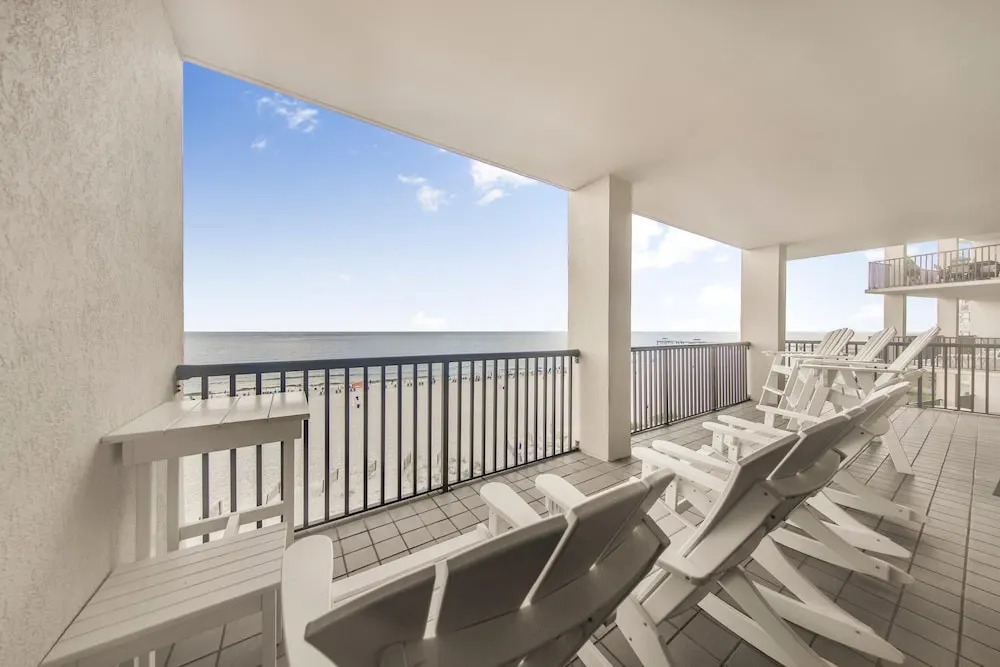 The Palms 504e
