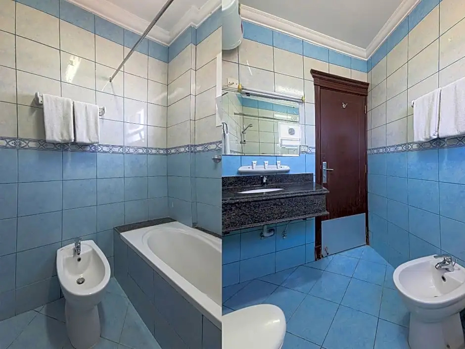OYO 125 Manam Sohar Hotel Apartments