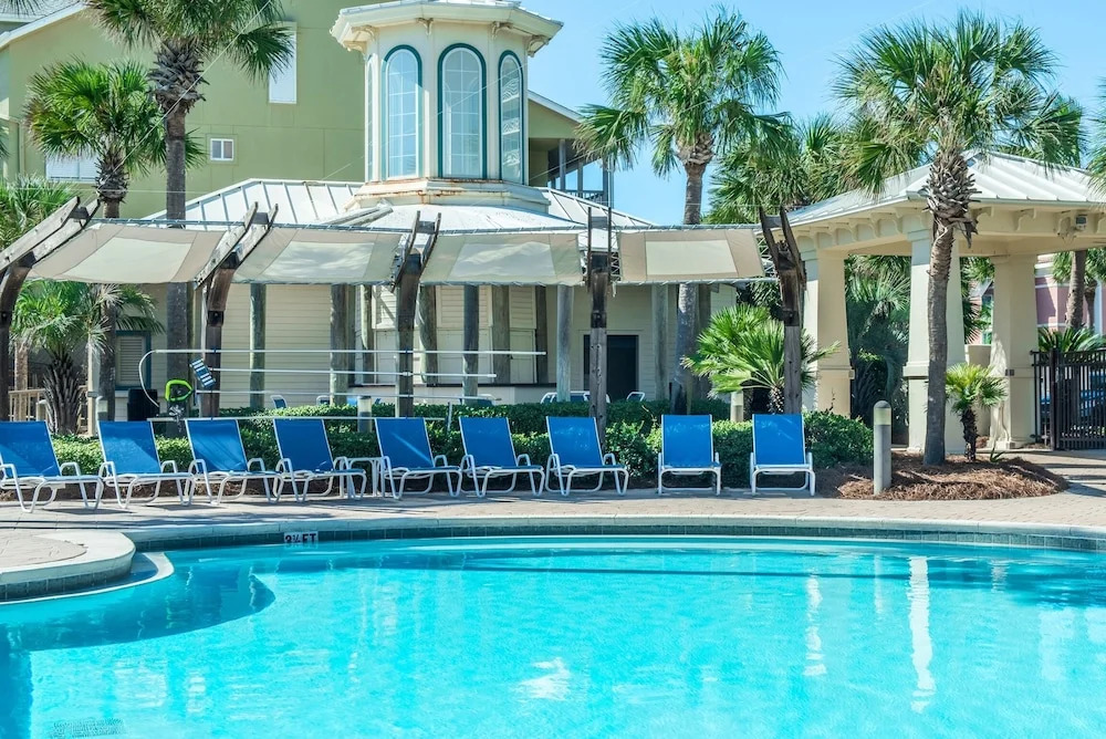 Sterling Shores 1016 2 Bedroom Condo by RedAwning