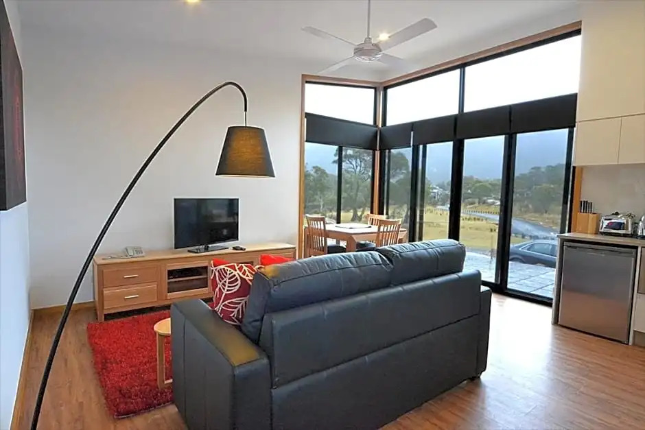 Lake Crackenback Resort & Spa