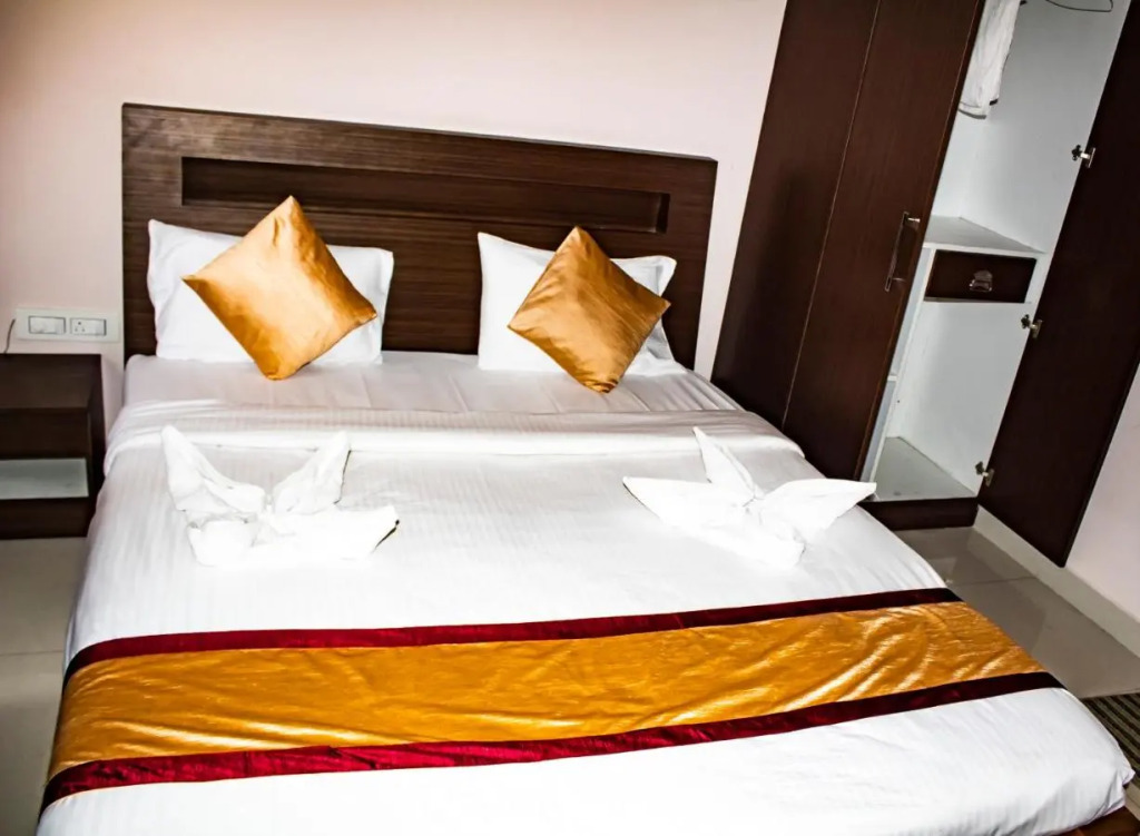 Hotel Royal Suites - Yeshwanthpur