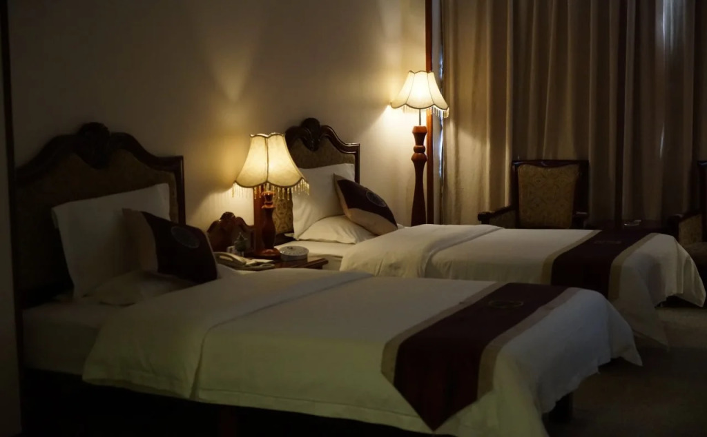 Kunming Plateau Pearl Hotel