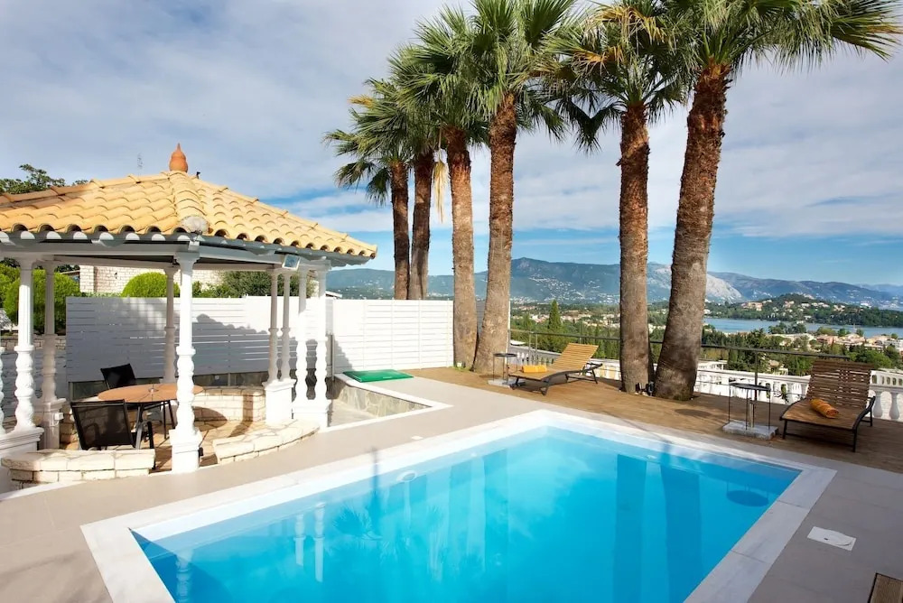 Ionian Star Villas by Corfu Escapes