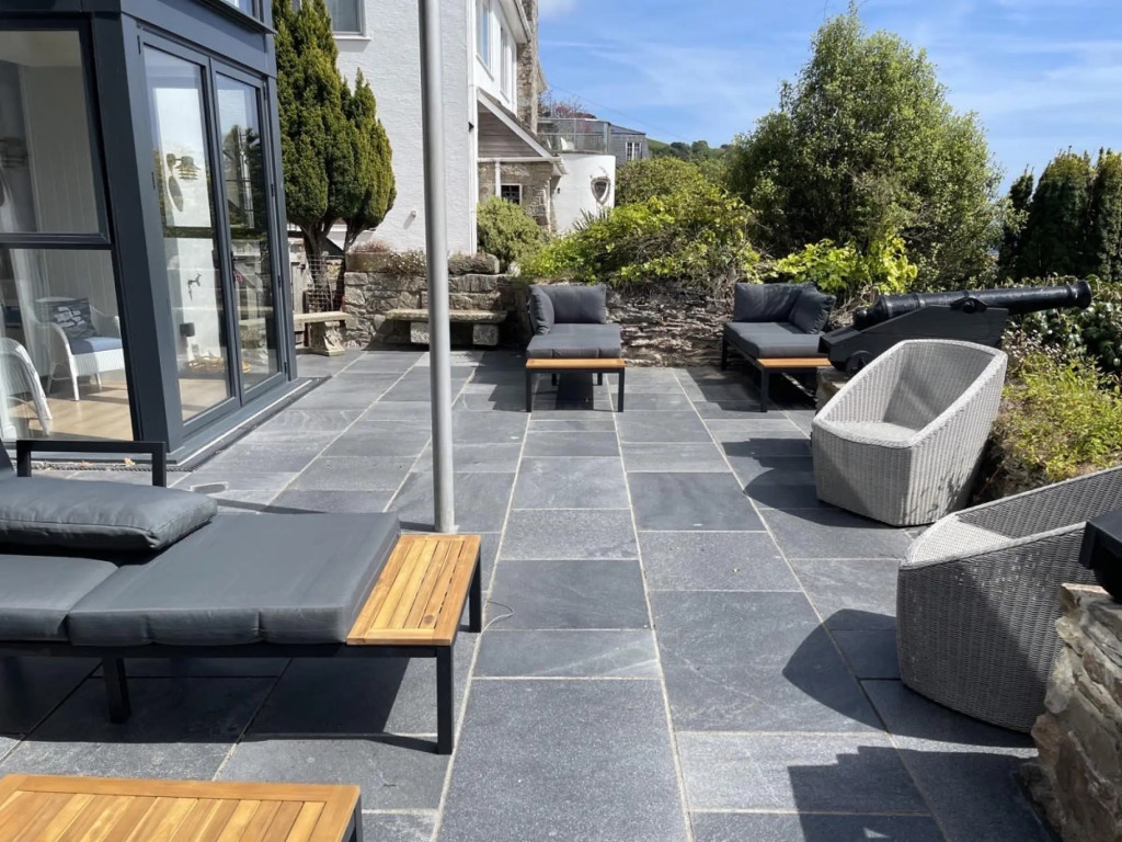 Two Guns - Contemporary, Stylish Townhouse With Stunning Sea Views
