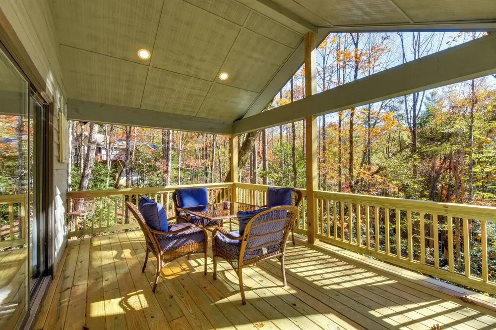 Scenic Home W/ Fire Pit & Sapphire Valley Perks!