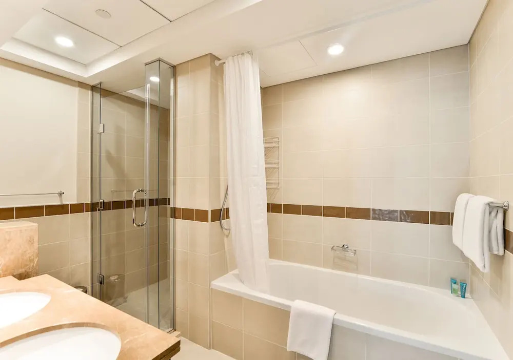 29 Boulevard Tower Ease by Emaar