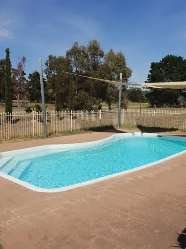 Barooga Golf View Motel