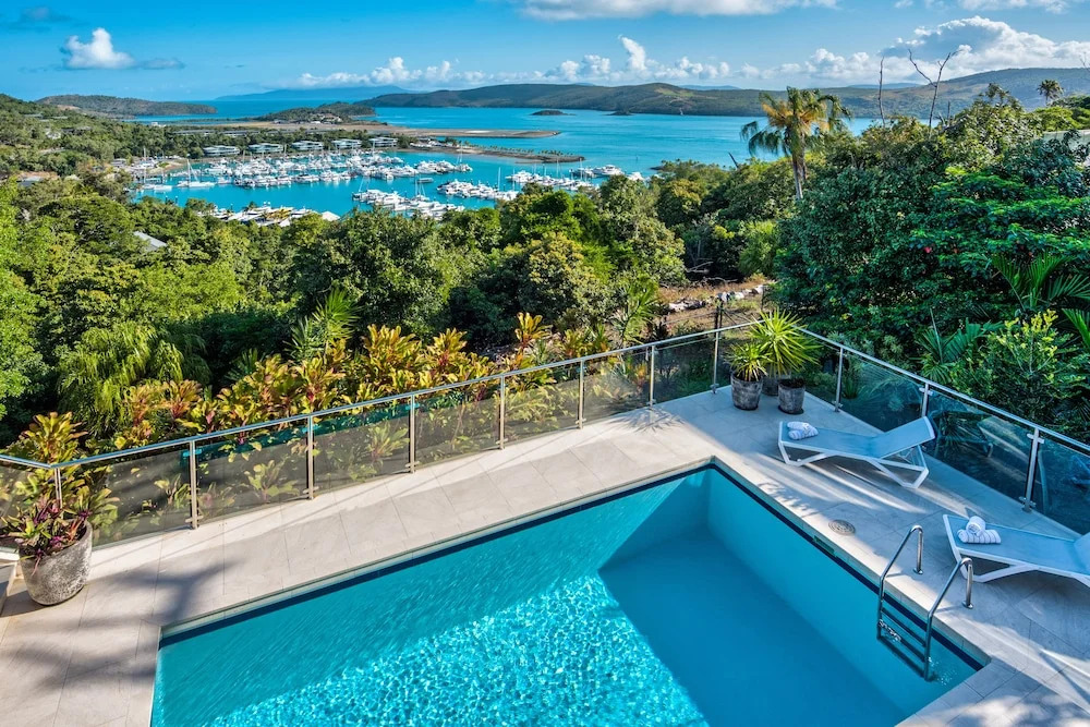 The Vue on Hamilton Island Deluxe Ocean View 4 Bedroom Refurbished Hou