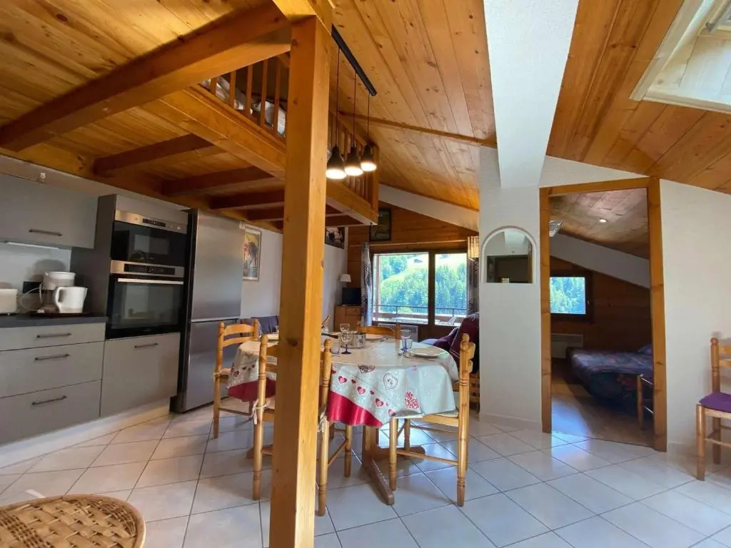 Appartement Le Grand-Bornand, 3 pièces, 6 personnes - FR-1-241-61