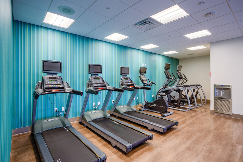 Holiday Inn Express & Suites Reedsville - State Coll Area by IHG