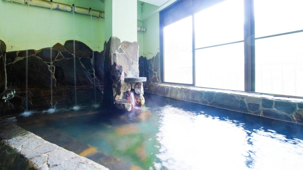 Shirataki Hotel