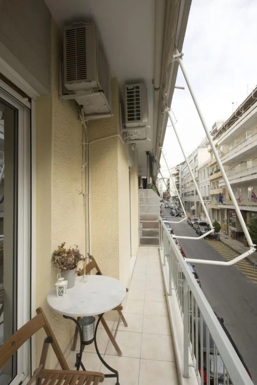 Koukaki Deluxe Apt at Syggrou-Fix