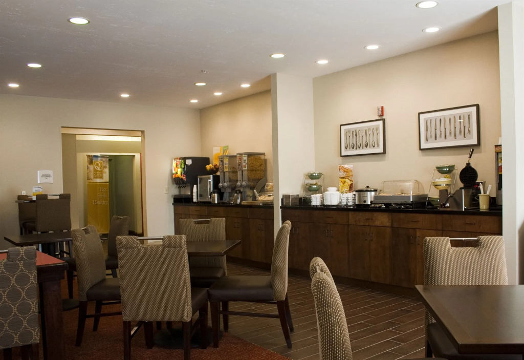 Quality Inn & Suites University Fort Collins