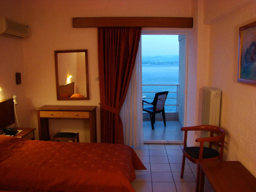 Pappas Hotel