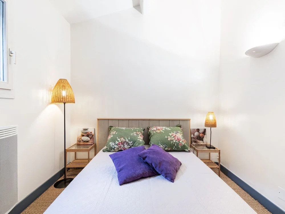 Boutique Holiday Home in Sanary-sur-mer With Terrace