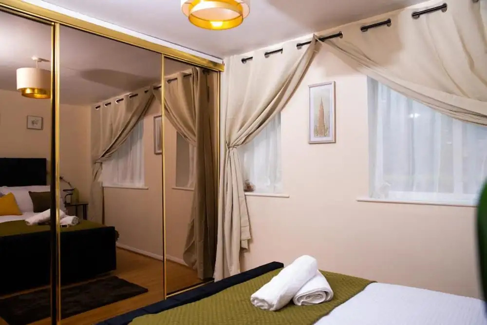 Inviting 1-bed Apartment in London, Near Hotsput