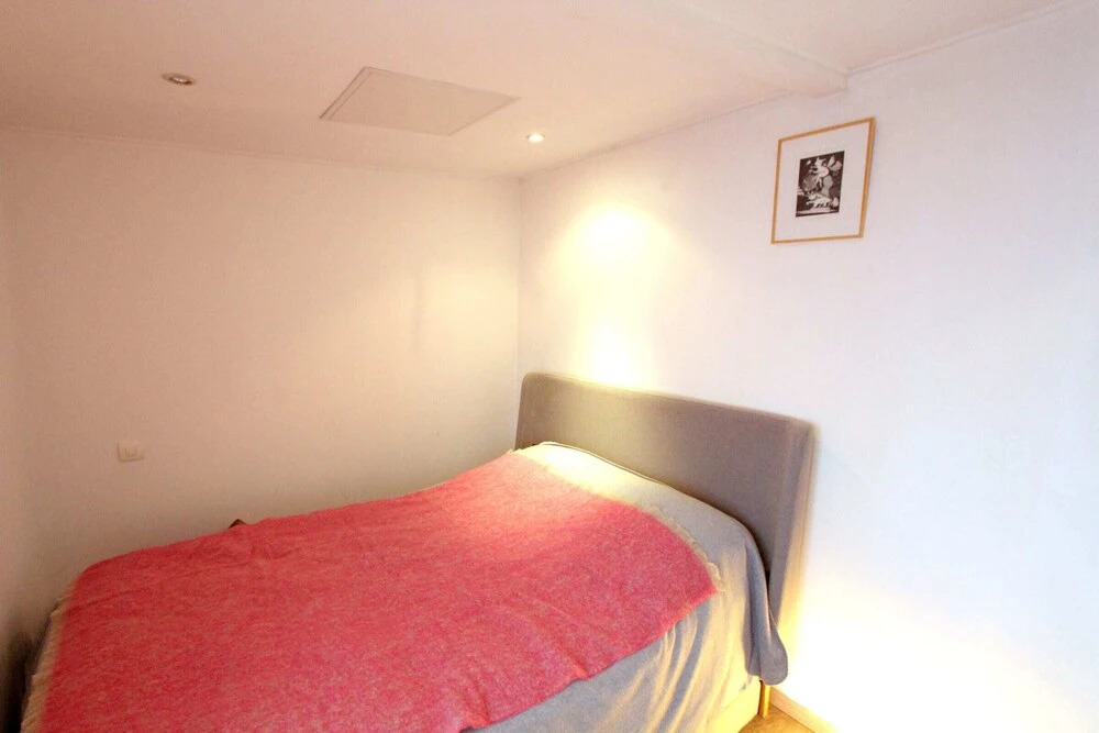Quiet Apartment of 38m2 Bright with Pretty Terrace