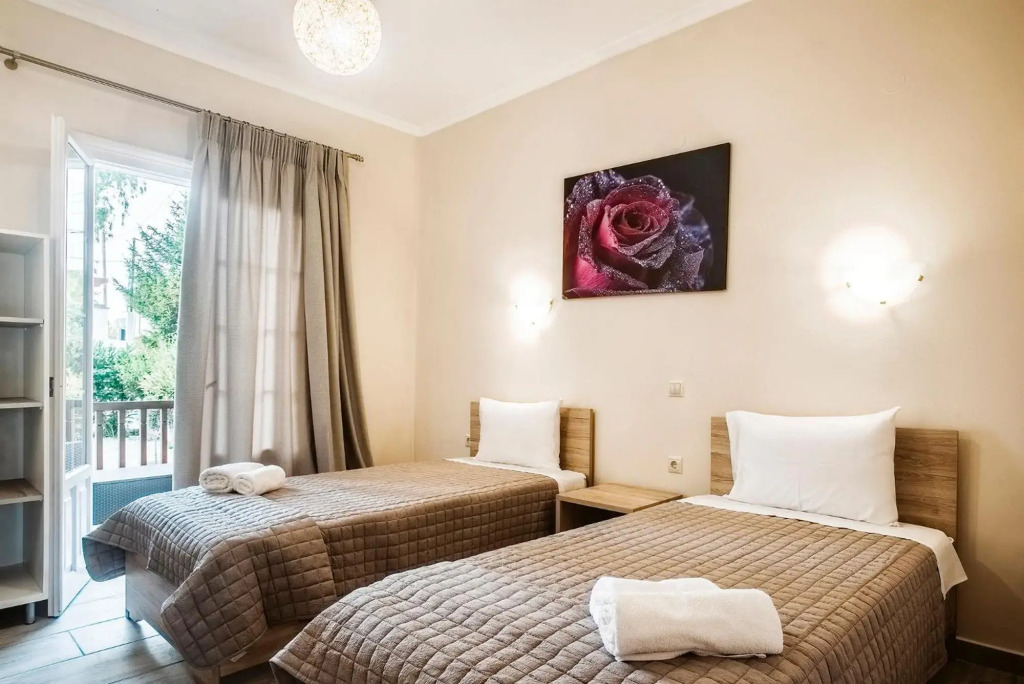 Potamos Apartments