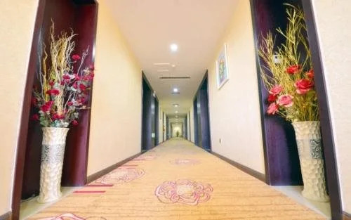 Jinan Yuemingxuan Hotel