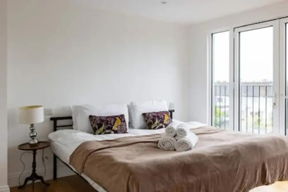 Tudor House Kingston Luxury 5 bed Villa
