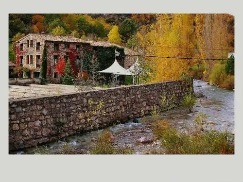 La Fabrica Casa Rural