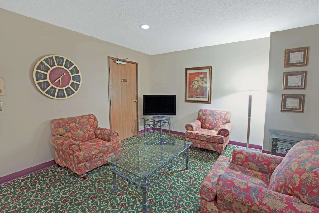 Baymont Inn & Suites Richmond