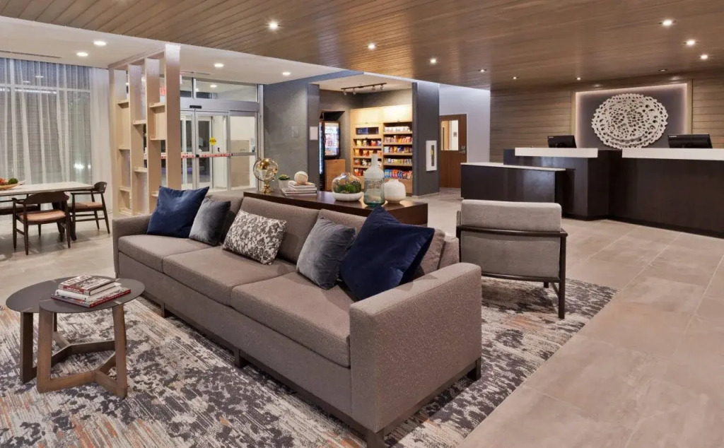 Fairfield Inn & Suites by Marriott Birmingham Colonnade